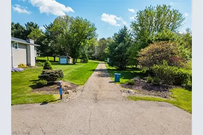 1126 Lanner Street NW, North Canton, OH 44720 - Photo 7