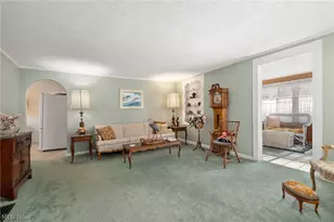 127 E Main St, New London, OH 44851 - Photo 7
