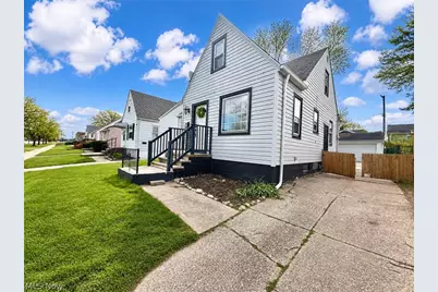18213 Puritas Avenue, Loveland, OH 44135 - Photo 1
