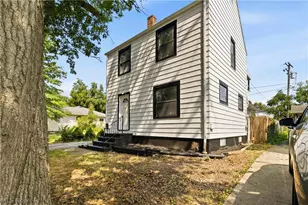 12904 Brookfield Ave, Loveland, OH 44135 - Photo 39