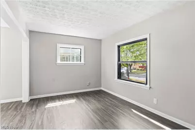 12904 Brookfield Avenue, Loveland, OH 44135 - Photo 5