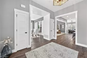 1323 Springbury Dr, Uniontown, OH 44685 - Photo 7