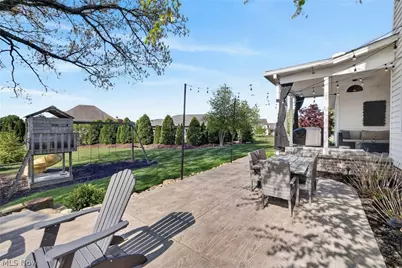 1323 Springbury Drive, Uniontown, OH 44685 - Photo 43