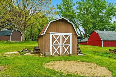 251 Faircrest Street SW, Canton, OH 44706 - Photo 35
