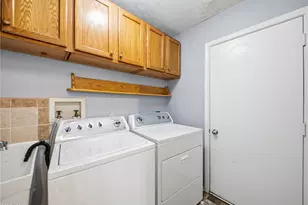1960 Deerhaven Ln, Grandview Heights, OH 44147 - Photo 39