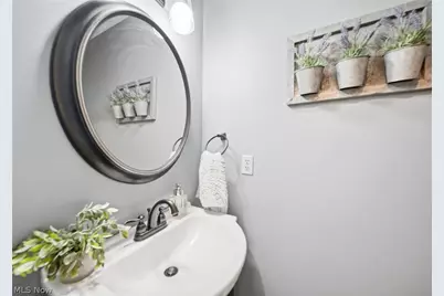 1960 Deerhaven Lane, Grandview Heights, OH 44147 - Photo 29