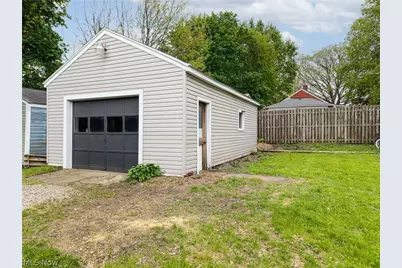 532 Washington Avenue, Barberton, OH 44203 - Photo 5