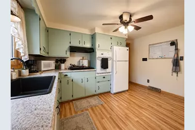 337 Bell Avenue, Columbiana, OH 44408 - Photo 11