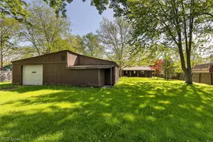 12300 Cowley Rd, Columbia Station, OH 44028 - Photo 25
