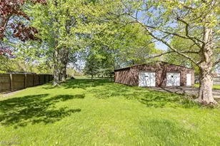 12300 Cowley Rd, Columbia Station, OH 44028 - Photo 27