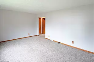 502 Wise Ave SE, North Canton, OH 44720 - Photo 5