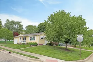 502 Wise Ave SE, North Canton, OH 44720 - Photo 3
