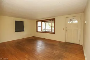 6425 Wall St, Ravenna, OH 44266 - Photo 13