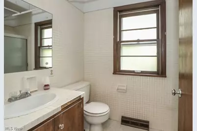 6425 Wall Street, Ravenna, OH 44266 - Photo 27