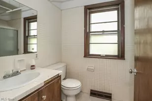 6425 Wall St, Ravenna, OH 44266 - Photo 27