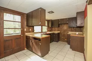 6425 Wall St, Ravenna, OH 44266 - Photo 31