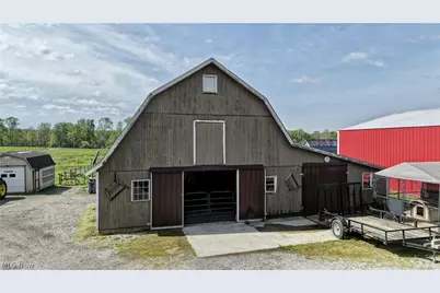 2393 Kinsman Road Northwest, South Bloomfield, OH 44450 - Photo 21