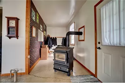 2393 Kinsman Road Northwest, South Bloomfield, OH 44450 - Photo 33