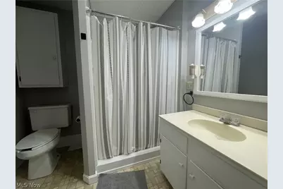 304 Dewey Avenue, Cambridge, OH 43725 - Photo 9