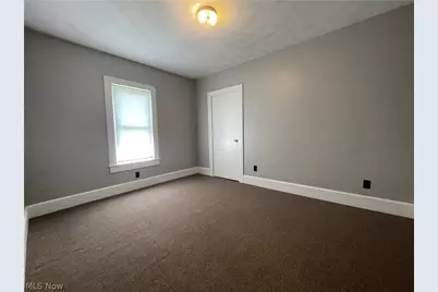 304 Dewey Avenue, Cambridge, OH 43725 - Photo 11