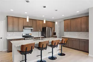 6800 Hatching Way, North Ridgeville, OH 44039 - Photo 9