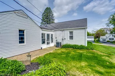 1307 Plymouth Street NW, Massillon, OH 44646 - Photo 27