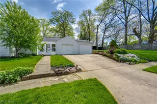 1307 Plymouth St NW, Massillon, OH 44646 - Photo 25