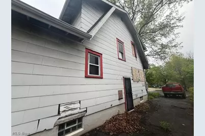 549 Bacon Avenue, Akron, OH 44320 - Photo 25
