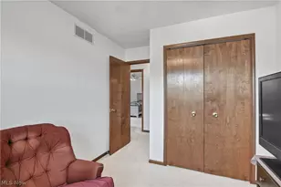 6396 Olive Ave, North Ridgeville, OH 44039 - Photo 19