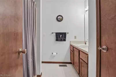 6396 Olive Avenue, North Ridgeville, OH 44039 - Photo 25