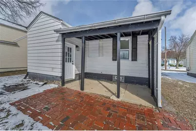 896 Indian Trail, Akron, OH 44314 - Photo 29