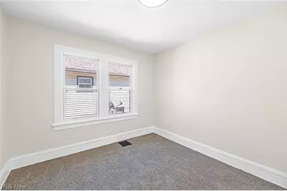 10421 Linnet Avenue, Loveland, OH 44111 - Photo 25