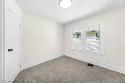 10421 Linnet Avenue, Loveland, OH 44111 - Photo 23