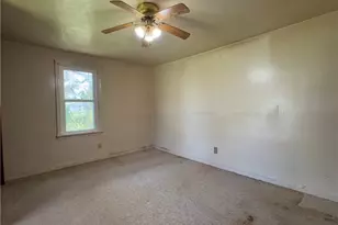 1520 E 27th St, Ashtabula, OH 44004 - Photo 11