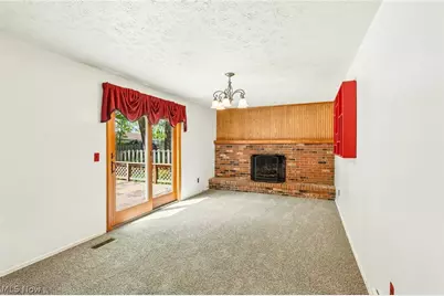 337 Wolf Avenue, Wadsworth, OH 44281 - Photo 9