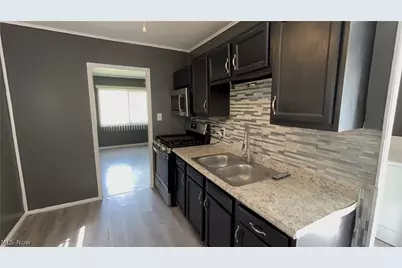 1179 Yukon Avenue, Akron, OH 44320 - Photo 5