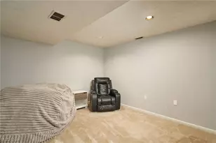 344 Silver Meadows Blvd, Kent, OH 44240 - Photo 15
