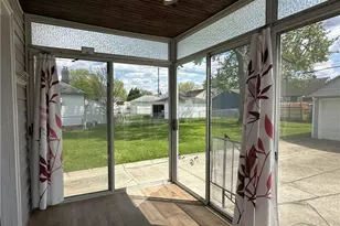 2713 Brookview Blvd, Parma, OH 44134 - Photo 7