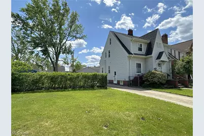 2713 Brookview Boulevard, Parma, OH 44134 - Photo 3