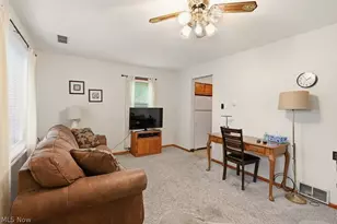 39 Castle Dr, Stow, OH 44262 - Photo 15