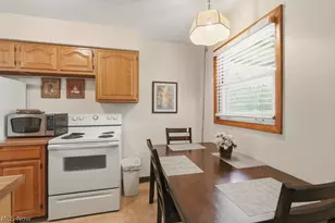 39 Castle Dr, Stow, OH 44262 - Photo 23