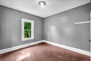 889 E 143rd St, Loveland, OH 44110 - Photo 9