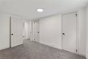 1865 Knight Rd, Akron, OH 44306 - Photo 21