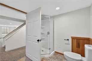 1865 Knight Rd, Akron, OH 44306 - Photo 29