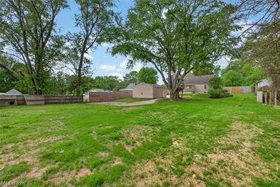 1865 Knight Road, Akron, OH 44306 - Photo 41