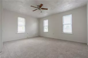 1318 4th St NE, Canton, OH 44704 - Photo 3