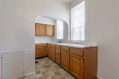 1318 4th Street NE, Canton, OH 44704 - Photo 9