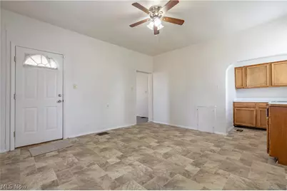 1318 4th Street NE, Canton, OH 44704 - Photo 9
