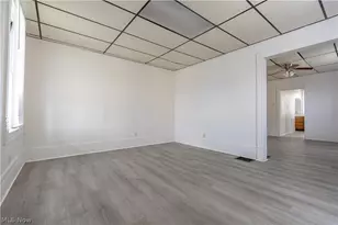 1318 4th St NE, Canton, OH 44704 - Photo 7