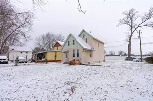1318 4th St NE, Canton, OH 44704 - Photo 25